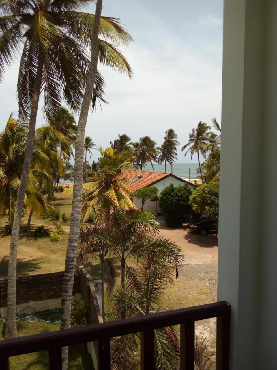 Hotel Star White - Negombo Kudapaduwa Exterior foto